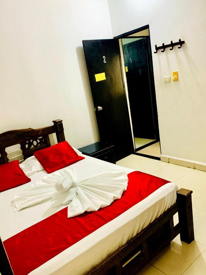 Hostal La Espanola De Getsemani Cartagena Екстер'єр фото